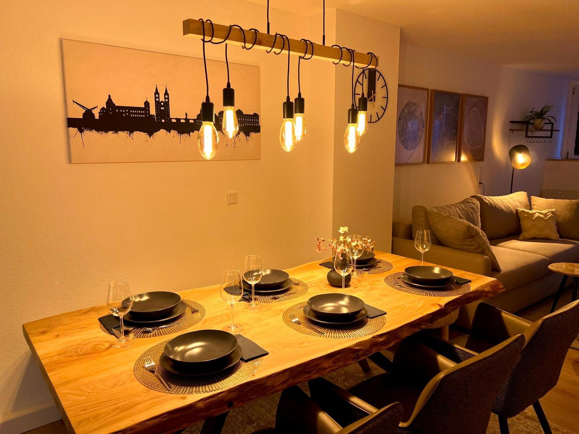 Main Cozy Casa Am Ringpark Free Parking Apartment Wurzburg Exterior photo